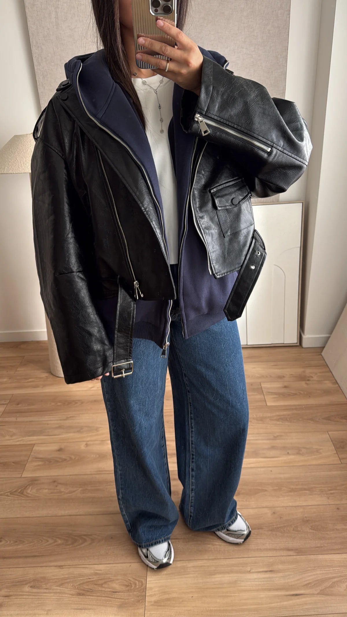 En simili cuir oversize avec ceinture [noire]